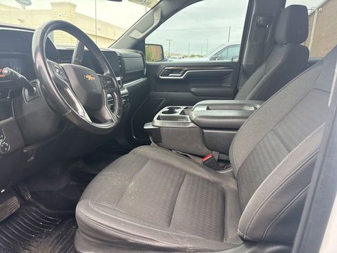 Used 2023 Chevrolet Silverado 1500 LT w/ Z71 Off-Road Package image 8