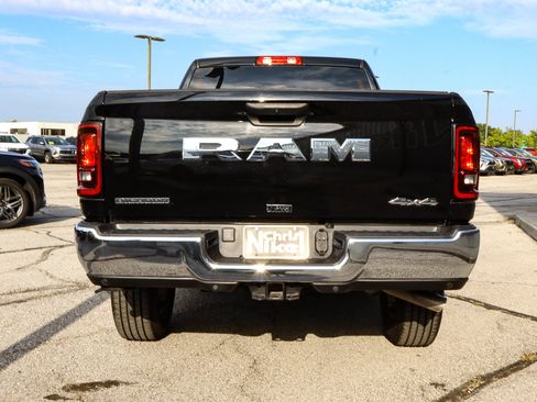 Used 2026 RAM 2500 Big Horn AWD/4WD image 5