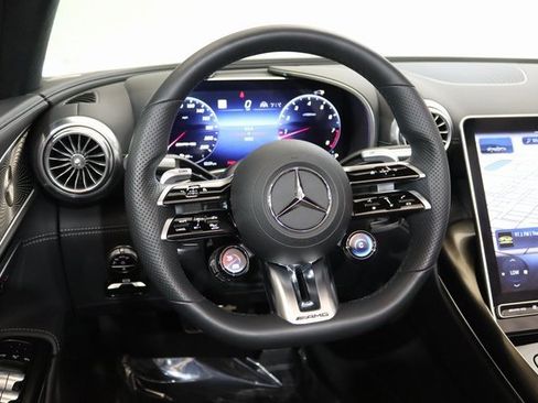 Used 2022 Mercedes-Benz SL 63 AMG 4MATIC image 18