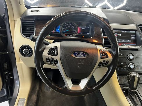Used 2014 Ford Taurus Limited FWD image 14