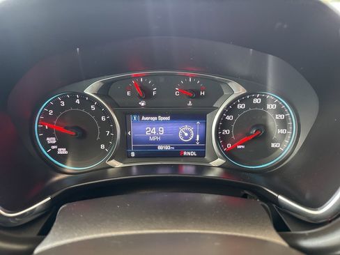 Used 2019 Chevrolet Equinox LT w/ Driver Convenience Package image 23