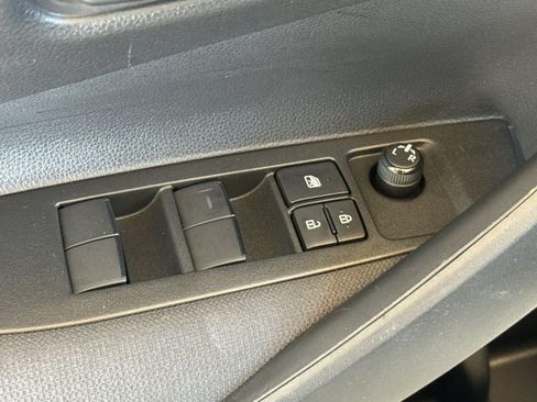 Used 2024 Toyota Corolla LE FWD image 13