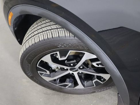 Used 2023 Kia Sportage EX FWD image 41
