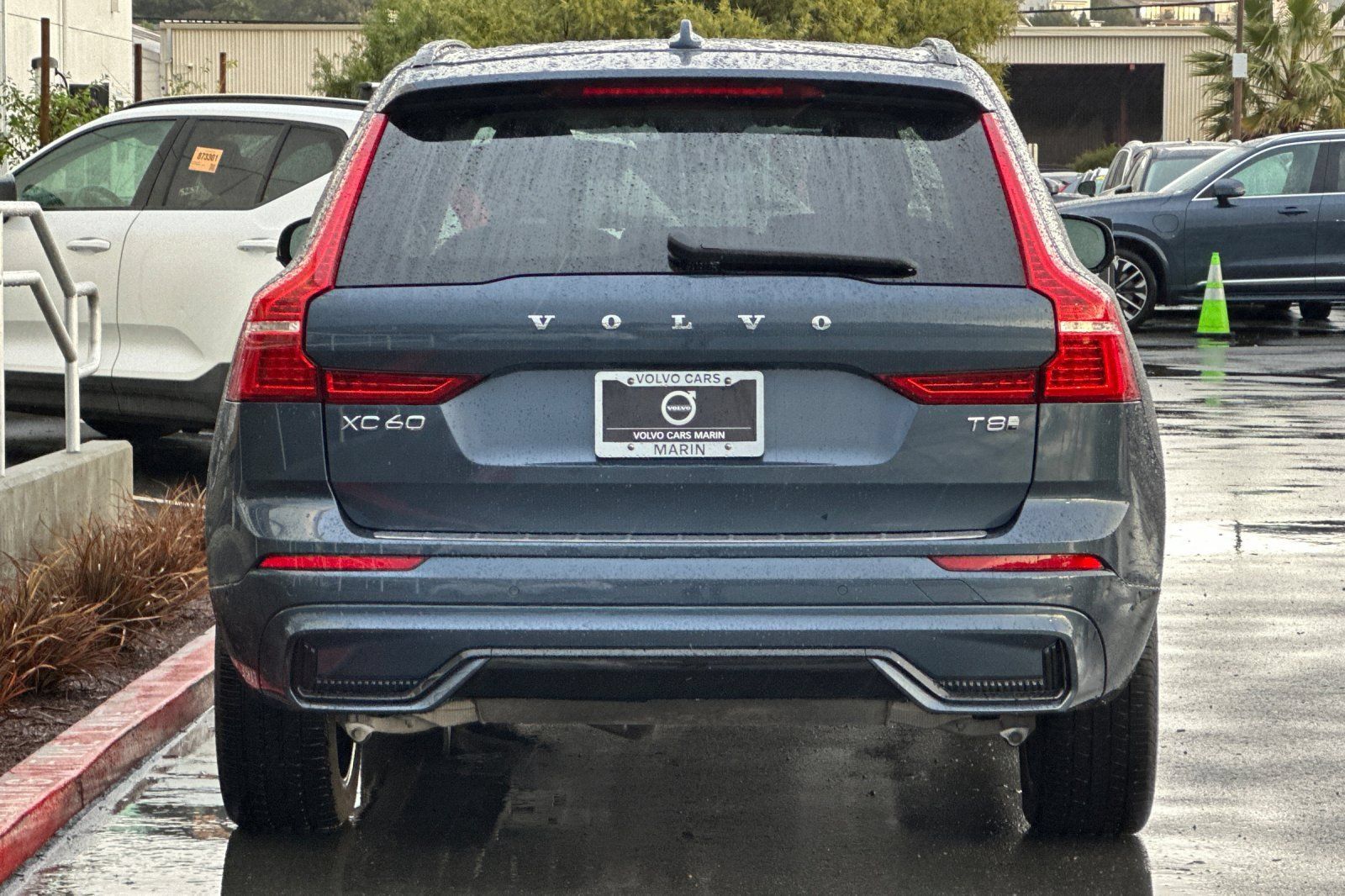 Used 2020 Volvo XC90 T8 Momentum w/ Protection Package AWD/4WD image 7