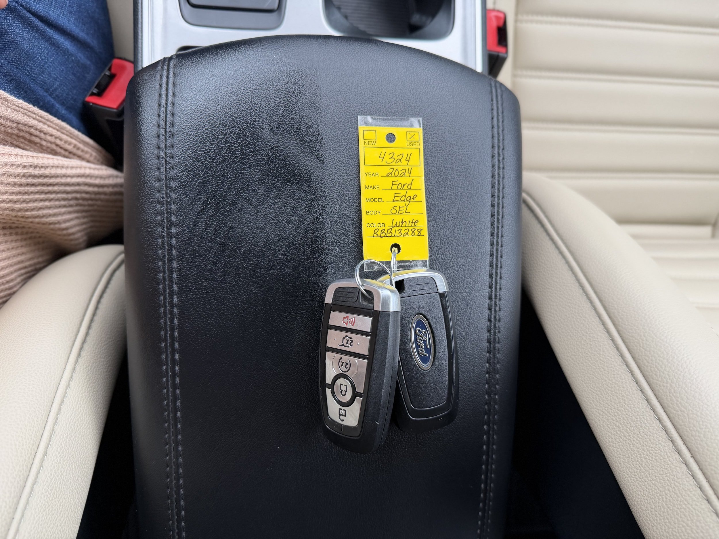 Used 2024 Ford Edge SEL w/ Convenience Package AWD/4WD image 44