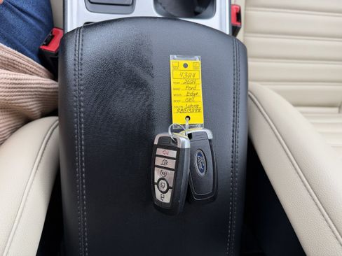 Used 2024 Ford Edge SEL w/ Convenience Package AWD/4WD image 44