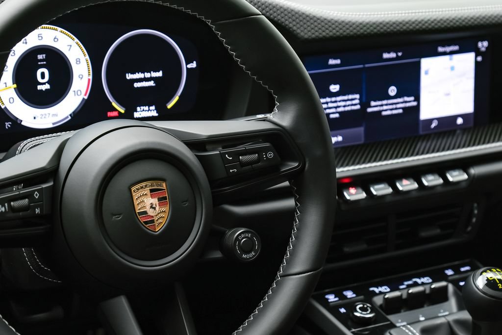 Used 2026 Porsche 911 GT3 RWD image 19