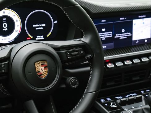 Used 2026 Porsche 911 GT3 RWD image 19