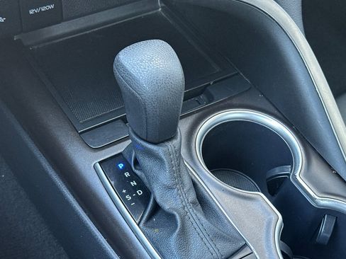 Used 2024 Toyota Camry LE image 27