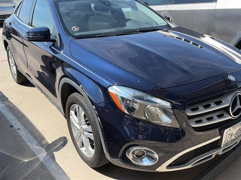 Used 2018 Mercedes-Benz GLA 250 image 2