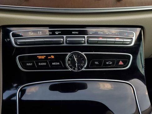 Used 2017 Mercedes-Benz E 43 AMG 4MATIC Sedan image 30