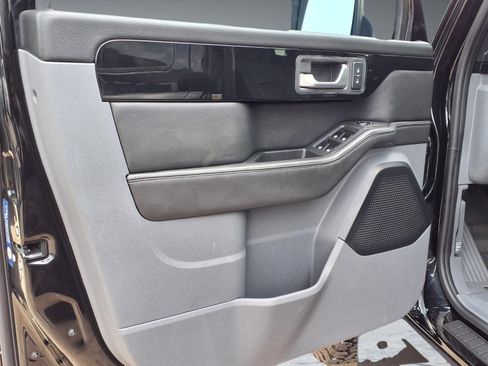 Used 2024 INEOS Grenadier AWD/4WD image 10