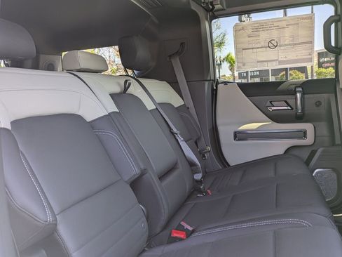 New 2026 GMC Hummer EV SUV image 16