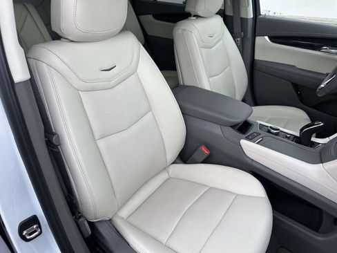 Certified 2023 Cadillac XT6 Premium Luxury w/ Technology Package image 25