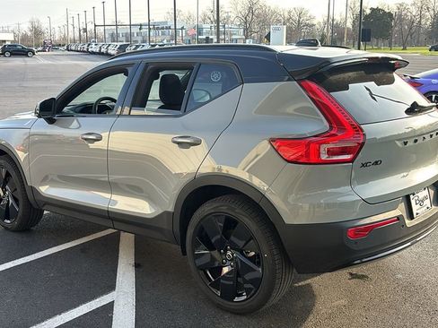 New 2026 Volvo XC40 B5 Ultra w/ Protection Package Premier AWD/4WD image 4