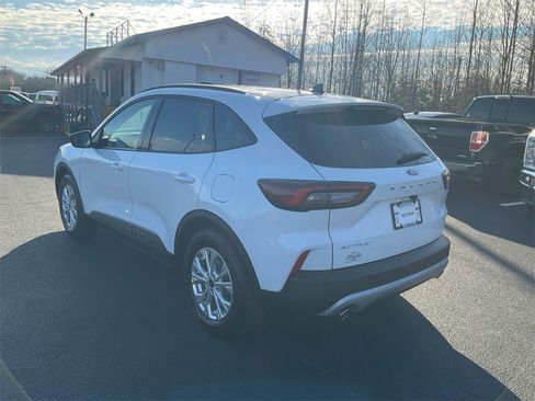 New 2026 Ford Escape Active w/ Cold Weather Package image 7