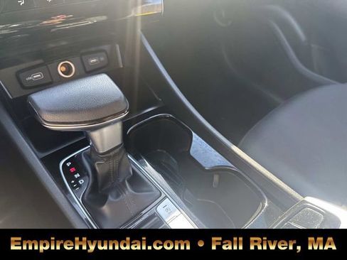 Used 2022 Hyundai Tucson SEL w/ Winter Package image 25