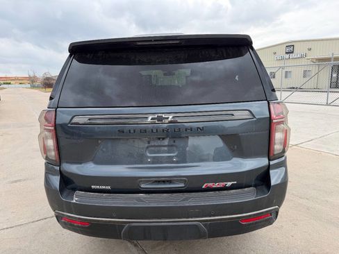 Used 2021 Chevrolet Suburban RST w/ Luxury Package image 15