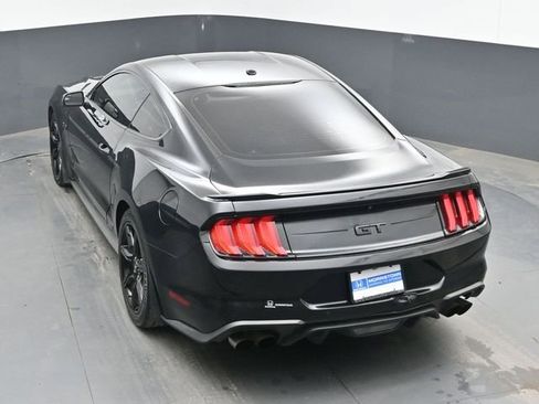 Used 2018 Ford Mustang GT Premium w/ Black Accent Package RWD image 31
