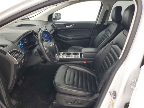 Used 2023 Ford Edge SEL image 12