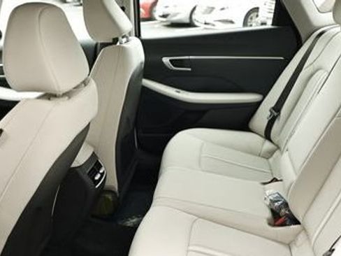 New 2025 Hyundai Sonata SEL image 8