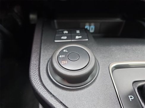 Used 2021 Ford Ranger Lariat w/ Trailer Tow Package image 17