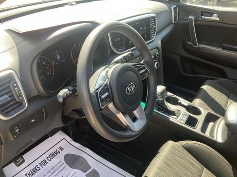 Used 2022 Kia Sportage LX AWD/4WD image 12