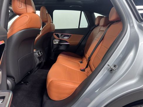 Certified 2024 Mercedes-Benz GLC 300 4MATIC image 28