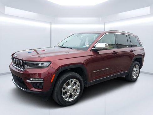 Certified 2022 Jeep Grand Cherokee Limited AWD/4WD image 7