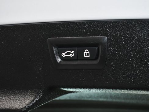 Used 2017 BMW X6 xDrive35i image 69