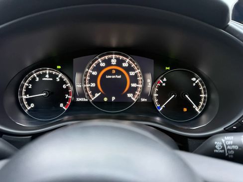 Used 2024 MAZDA CX-30 AWD 2.5 S w/ Preferred Package image 3