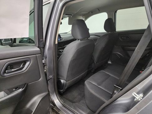 Used 2024 Nissan Rogue S FWD image 23