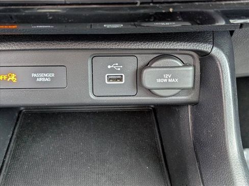 Used 2022 Honda Civic Sport image 29