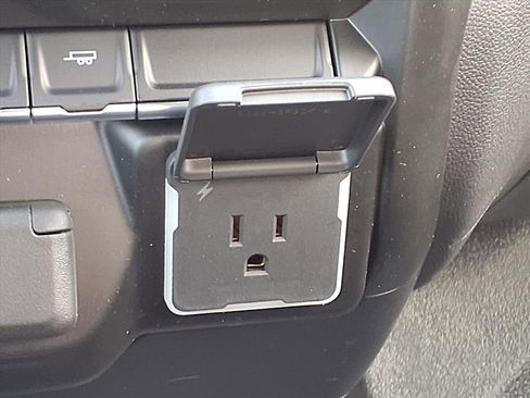 New 2026 Chevrolet Silverado 1500 W/T w/ WT Value Package image 17