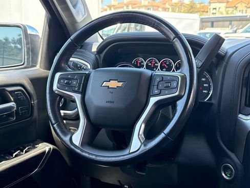 Used 2021 Chevrolet Silverado 1500 LTZ AWD/4WD image 22