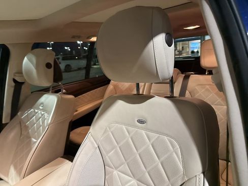 Used 2019 Mercedes-Benz GLS 450 4MATIC image 5