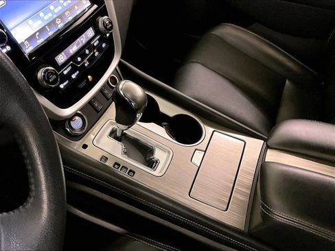 Used 2016 Nissan Murano SL AWD/4WD image 16
