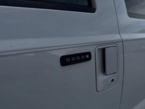 Used 2004 Ford Excursion Eddie Bauer AWD/4WD image 40
