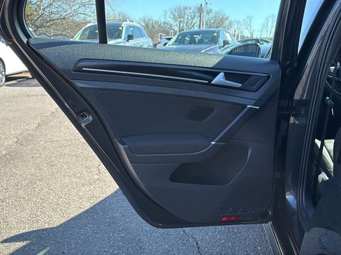 Used 2017 Volkswagen GTI S image 23