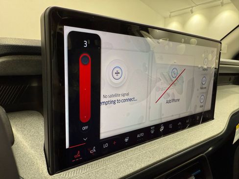 New 2025 Ford Maverick XLT w/ XLT Luxury Package image 20