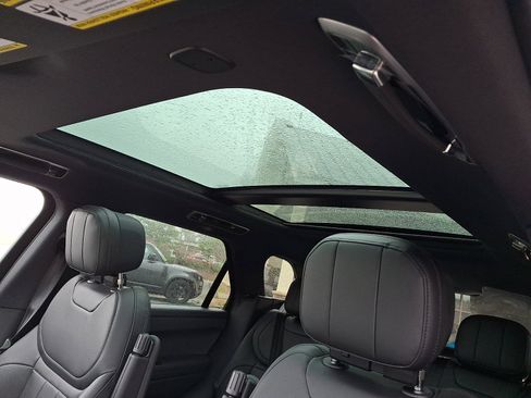 New 2026 Land Rover Range Rover Sport Dynamic SE AWD/4WD image 11