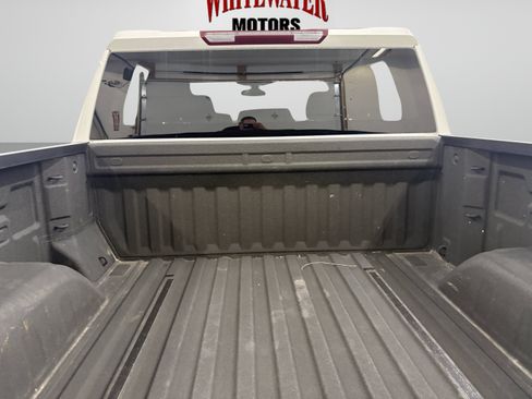 Used 2022 Chevrolet Silverado 1500 RST w/ Z71 Off-Road Package AWD/4WD image 9
