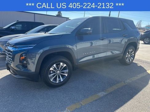 New 2026 Chevrolet Equinox LT w/ Convenience Package II image 4