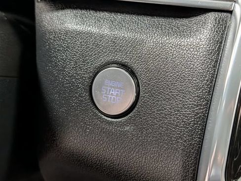 Used 2023 Kia Sorento SX AWD/4WD image 21