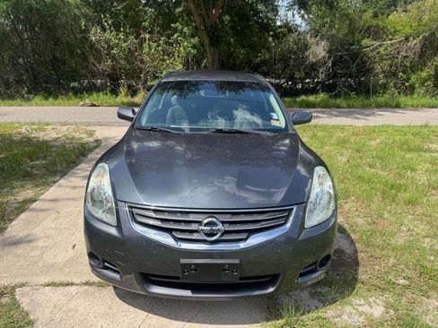 Used 2011 Nissan Altima 2.5 S w/ Special Edition Pkg FWD image 5