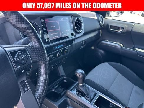 Certified 2022 Toyota Tacoma TRD Off-Road w/ Technology Package image 13