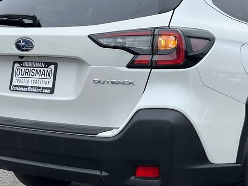 Certified 2025 Subaru Outback Premium image 6