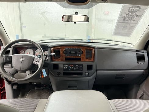 Used 2006 Dodge Ram 2500 Truck SLT RWD image 10