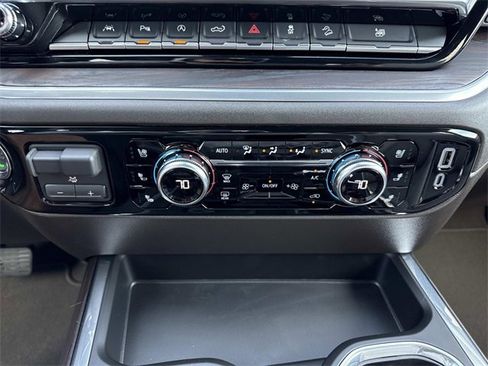 New 2026 GMC Sierra 1500 SLT w/ SLT Premium Plus Package image 26