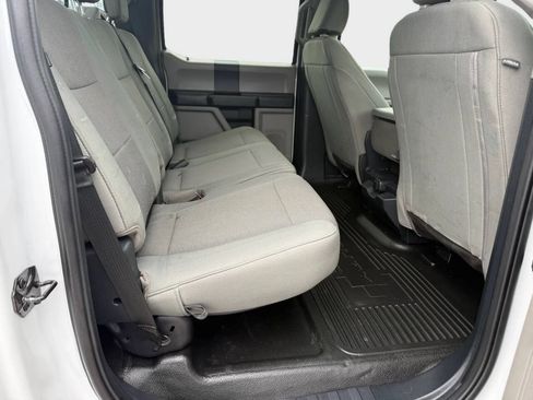 Used 2022 Ford F250 XL w/ Power Equipment Group AWD/4WD image 9